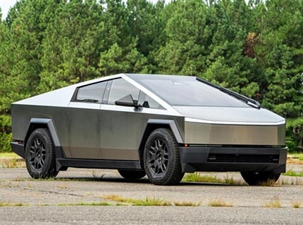 马斯克：特斯拉Cybertruck是“外星科技”